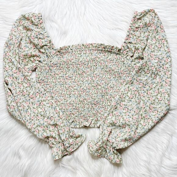 Forever 21 Off The Shoulder Floral Smocked Long Sleeve Crop Top Green Medium - Picture 1 of 4